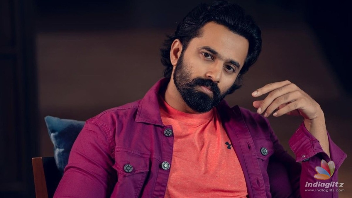 Shefeekkinte Santhosham: Unni Mukundan signs an interesting project