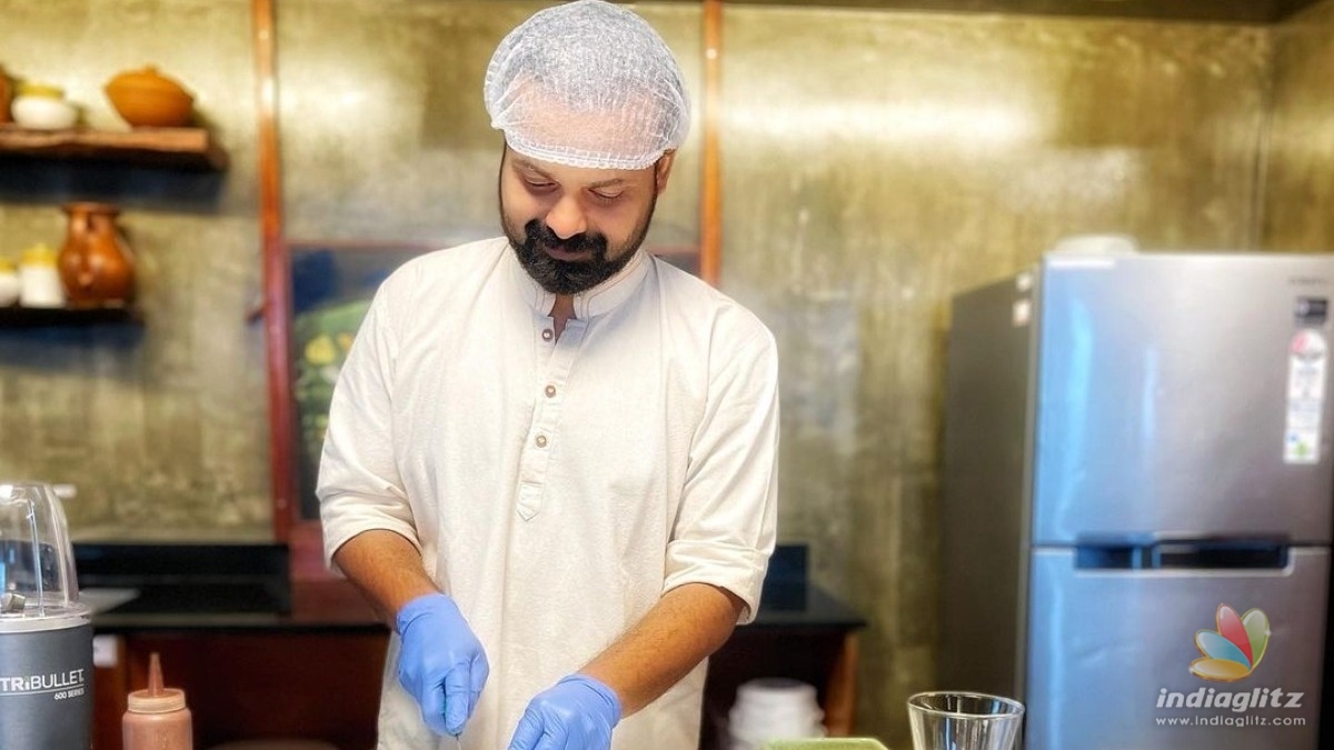 Actor Kunchacko Boban shows off his cooking skills