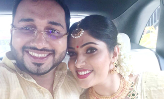 Actress Muktha gets engaged