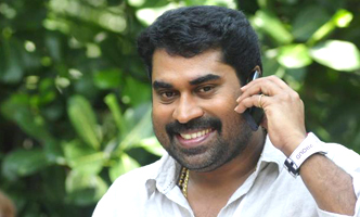 Suraaj Venjaramoodu in a Tamil flick