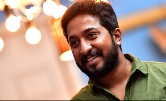 Vineeth Sreenivasan's Next Is 'Manoharam'!