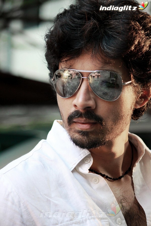 Karthik Kumar