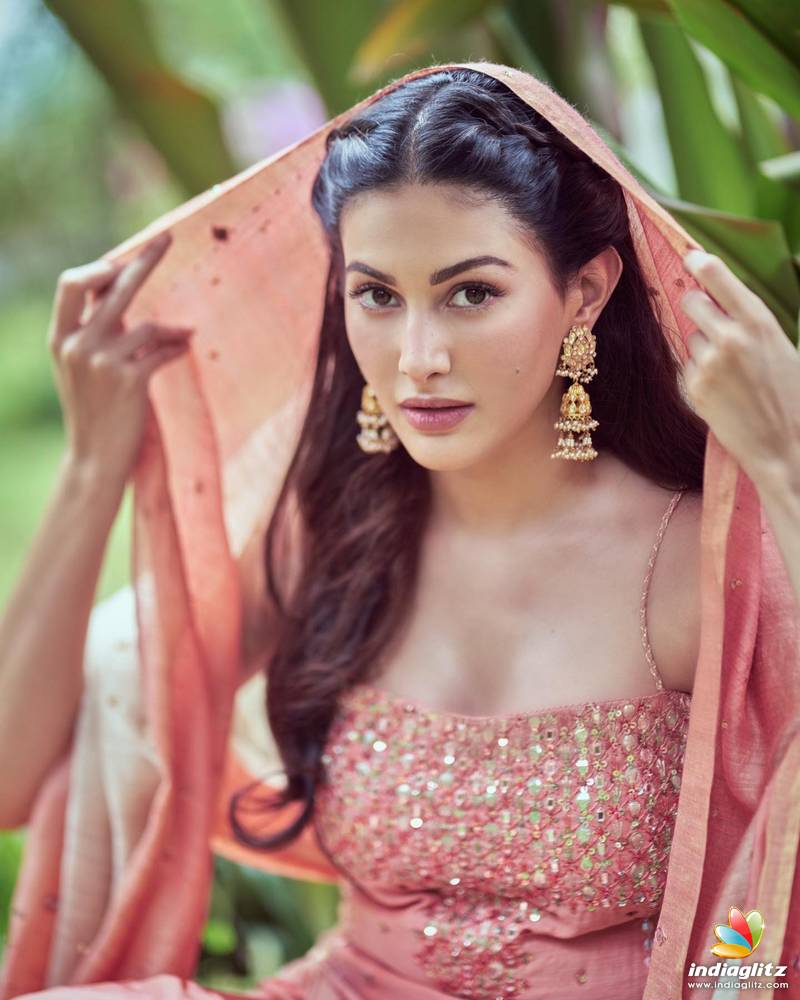 Amyra Dastur