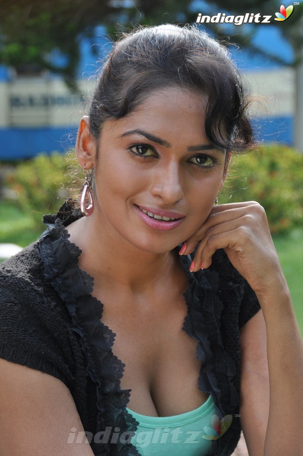 Anjali Devi