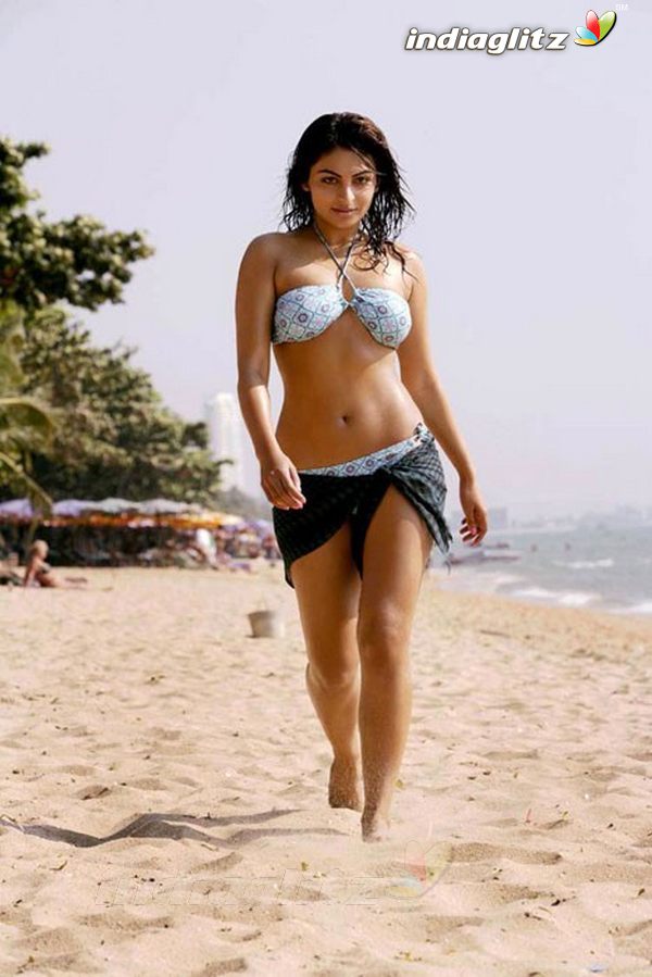 Neeru Bajwa