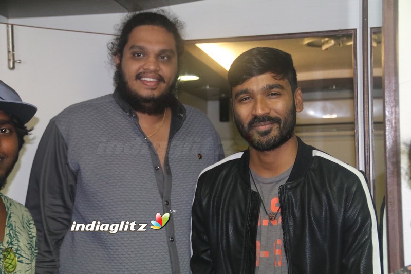 Dhanush Launches '7 Naatkal' Audio