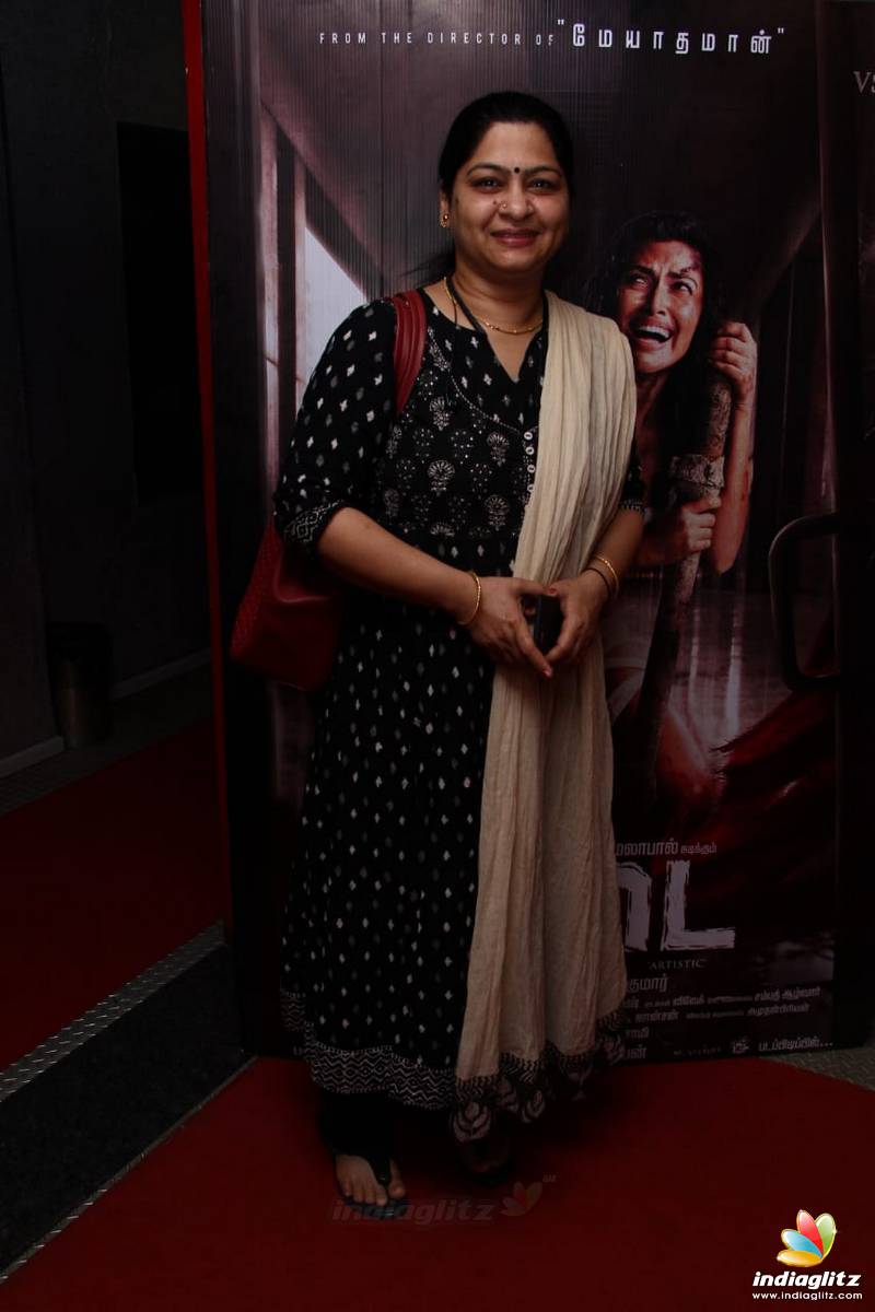 'Aadai' Movie Premier Show