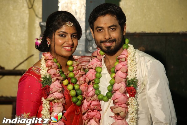 Aari -Nadiya Wedding Stils