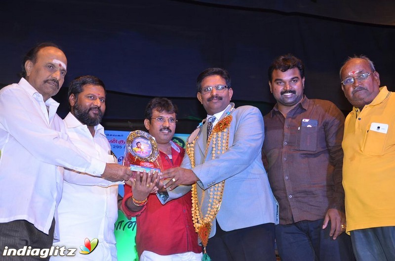 Alandur Fine Arts MGR Awards