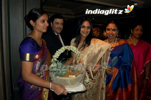 Aishwarya And Sudha Raghunathan For Navarathri