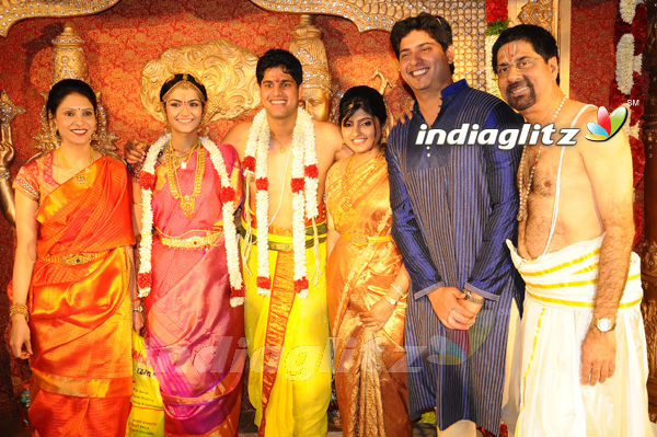 Ajith @ Cricketer Srikanth's Son Wedding