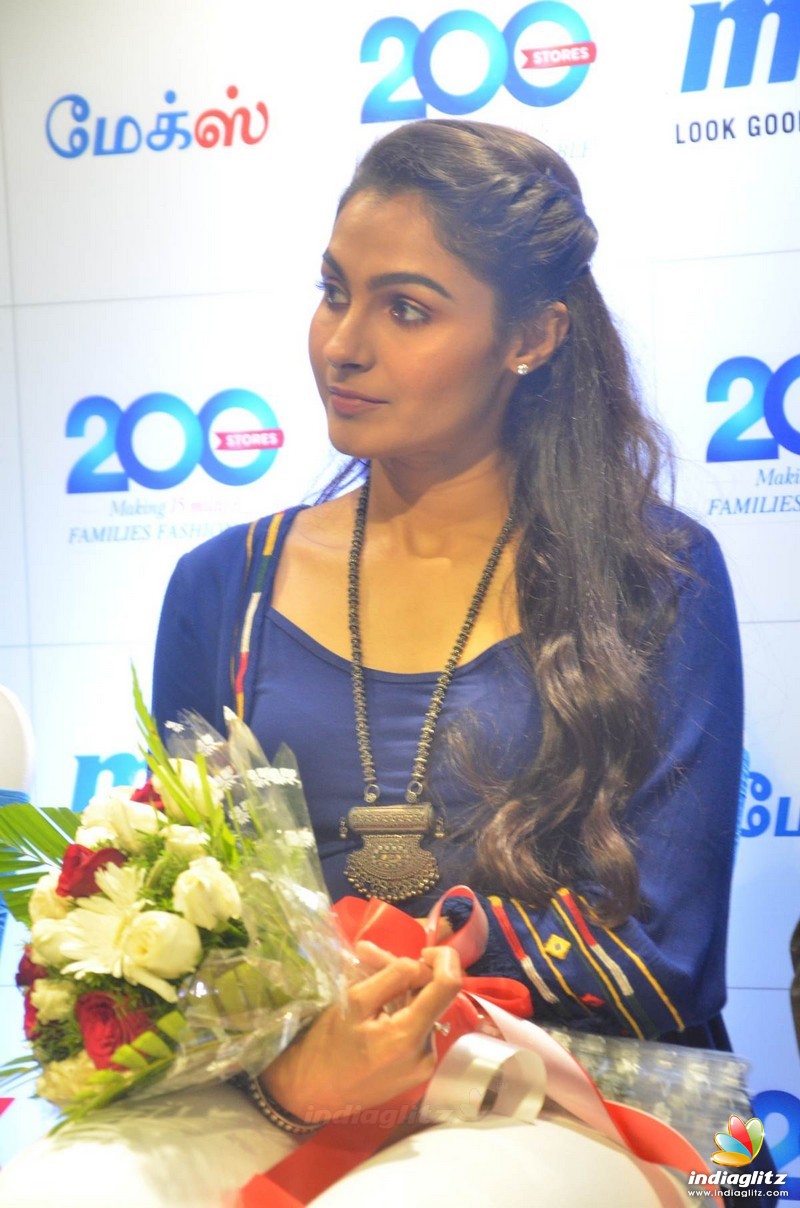 Andrea Jeremiah launches 200th Max Fashion India Showroom