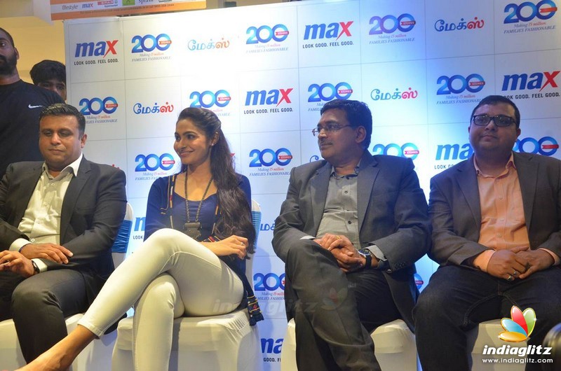 Andrea Jeremiah launches 200th Max Fashion India Showroom