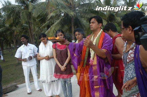 Action King Arjun Builds Hanuman Temple