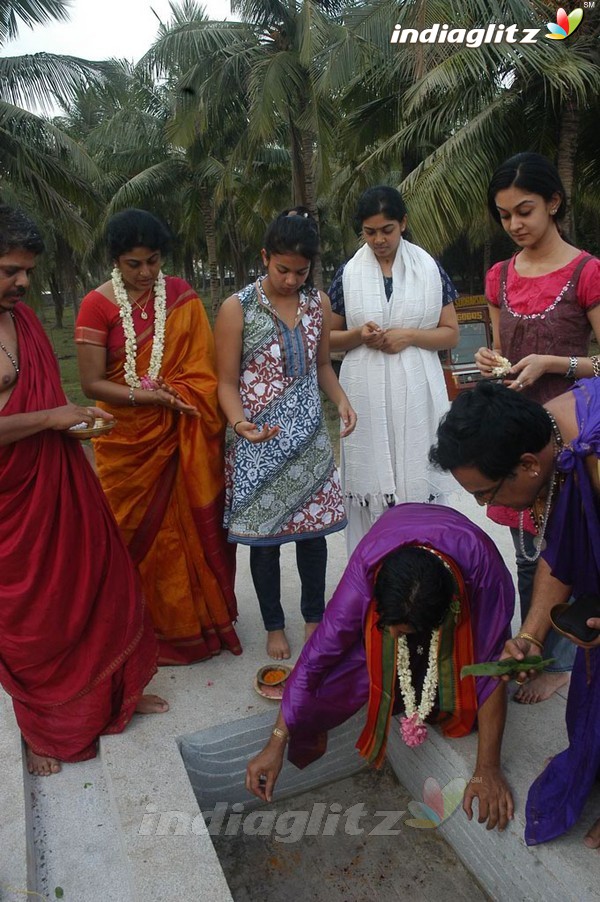 Action King Arjun Builds Hanuman Temple