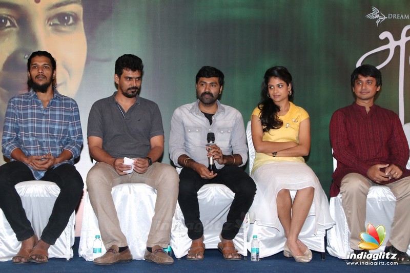 'Aruvi' Press Meet