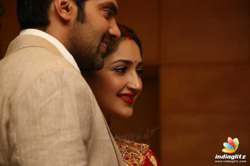 Arya & Sayyeshaa Wedding Reception