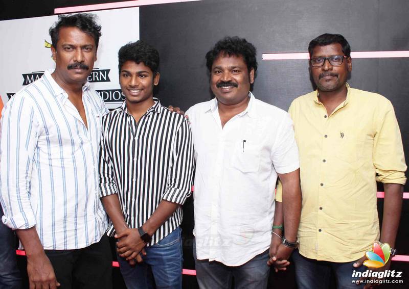 'Adutha Sattai' Movie Special Screening