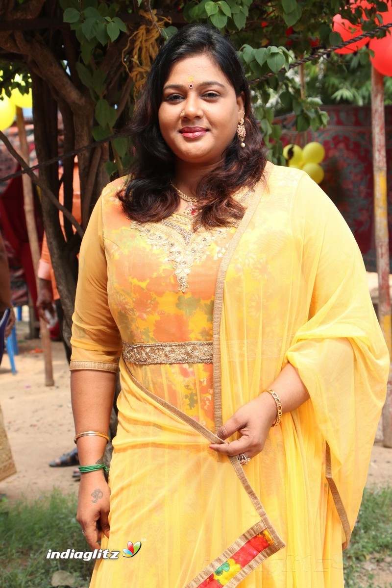 'Avathara Vettai' Movie Pooja