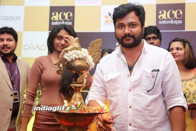 Actor Bobby Simha inaugurate The Luxury Affair Expo 2017