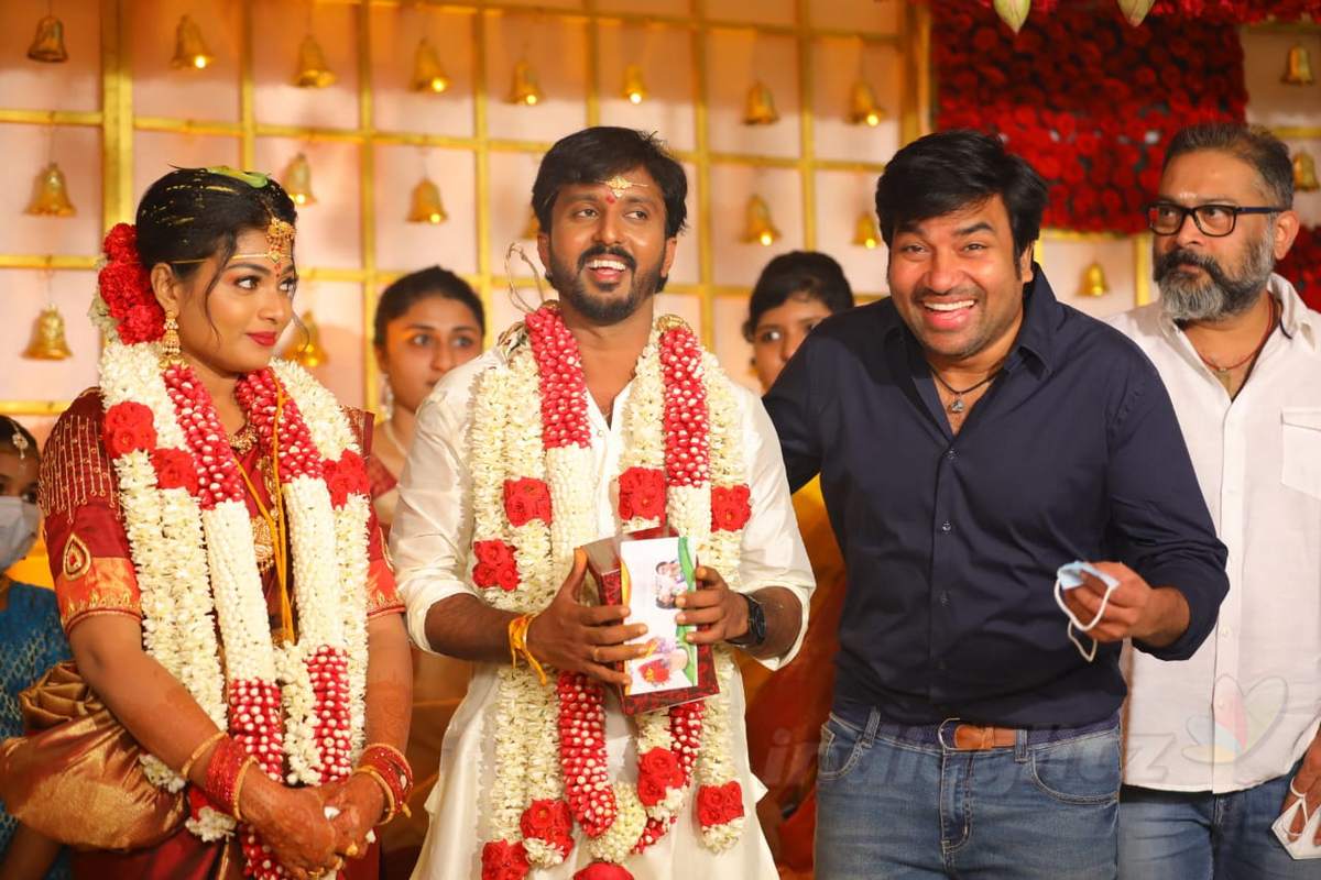 Director Chachi marriage - Sivakarthikeyan and Sathish attend