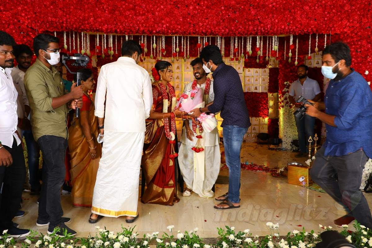 Director Chachi marriage - Sivakarthikeyan and Sathish attend