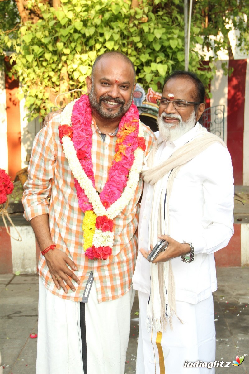 Venkat Prabhu's 'Chennai 600028-2' Movie Pooja