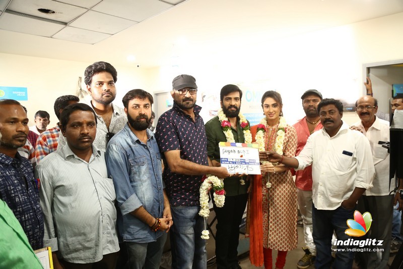 Santhanam Dhilluku Dhuddu 2 Movie Pooja