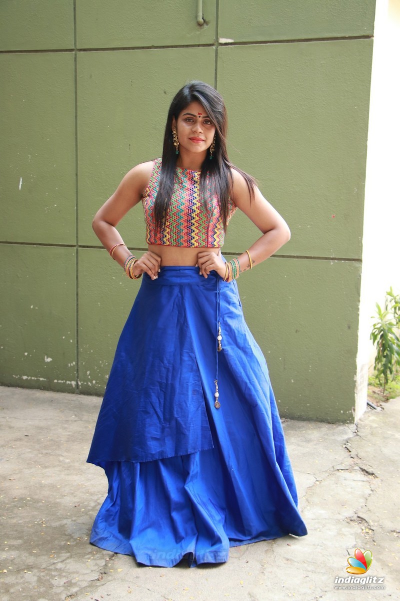 'Eedili' Movie Pooja