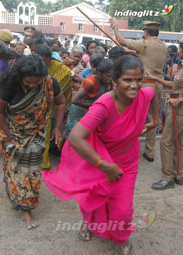 Opening Of `Endhiran' In Chennai