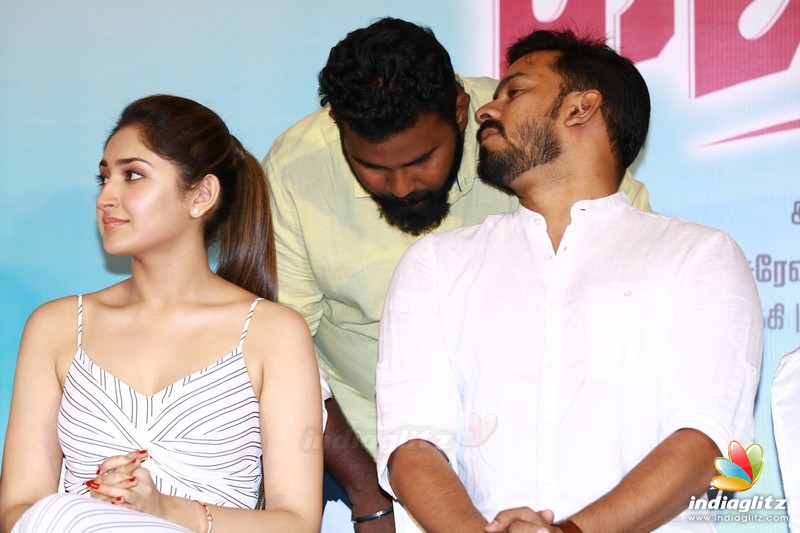 'Ghajinikanth' Movie Press Meet