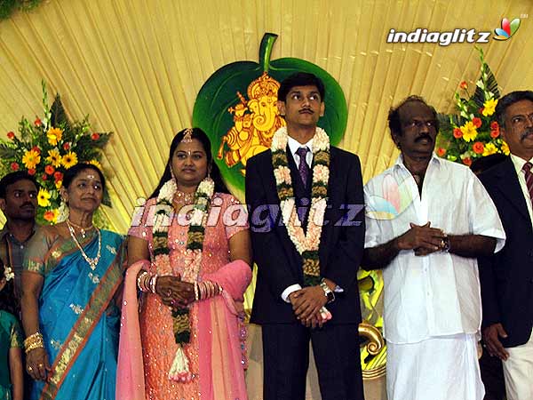 Comedian Goundamani's Daughter Wedding Reception