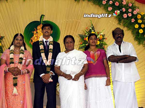 Comedian Goundamani's Daughter Wedding Reception