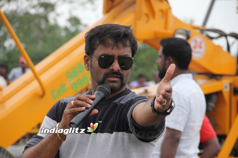 'Ippadai Vellum' Shooting Spot