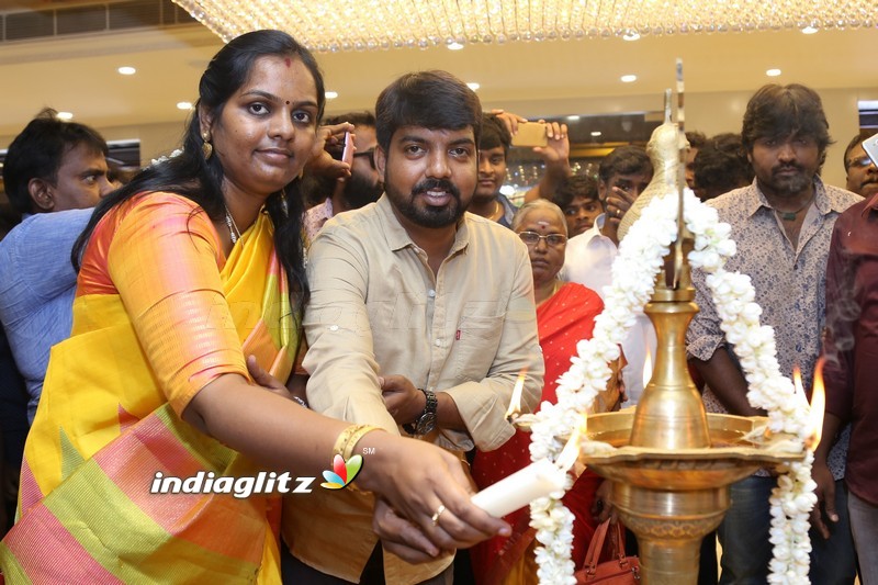 Vijay Sethupathi Launches Iraivi Boutique Show Room