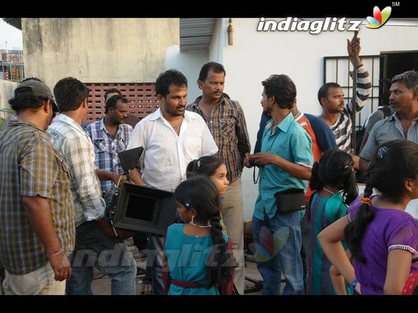 'Iruvar Ullam' On Location