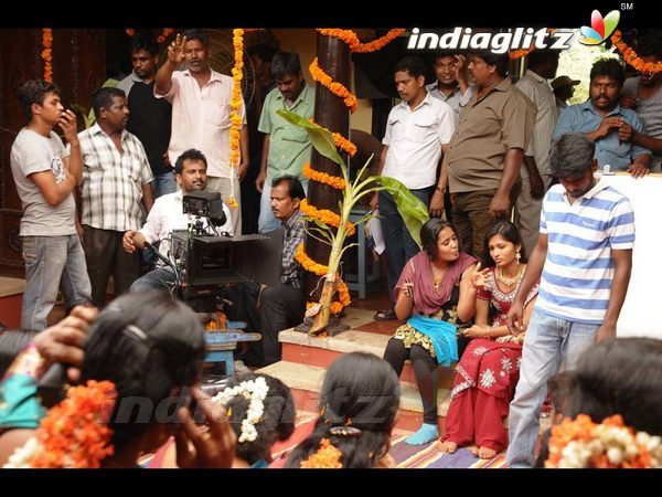 'Iruvar Ullam' On Location