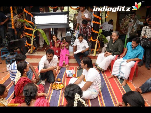 'Iruvar Ullam' On Location