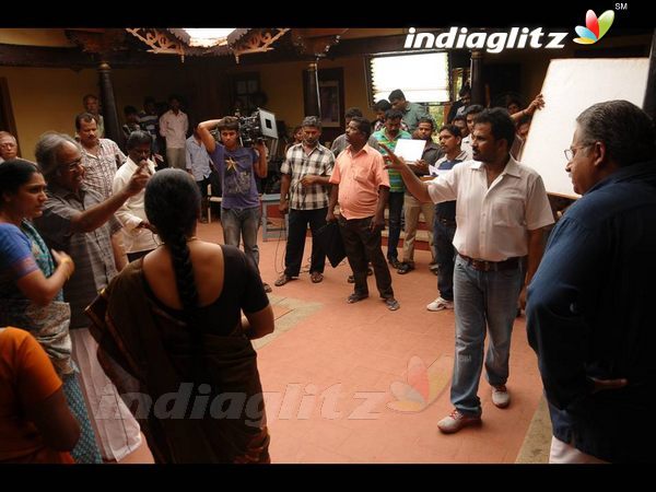 'Iruvar Ullam' On Location