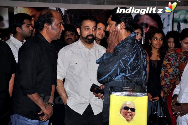 Starry Premiere Of `Jaggubhai'