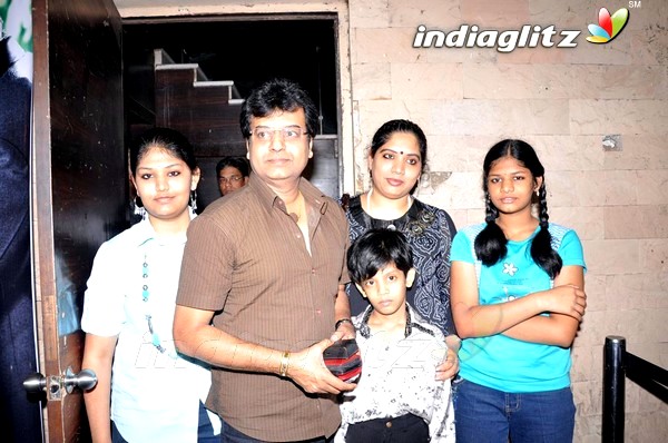 Starry Premiere Of `Jaggubhai'