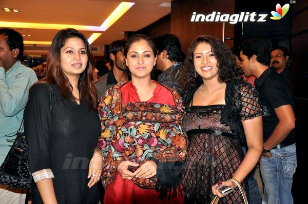 Starry Premiere Of `Jaggubhai'