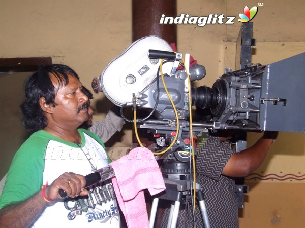 'Jagan Mohini' On Location