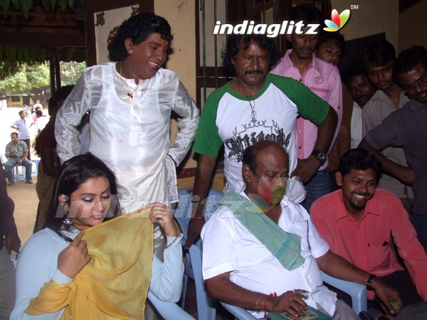 'Jagan Mohini' On Location