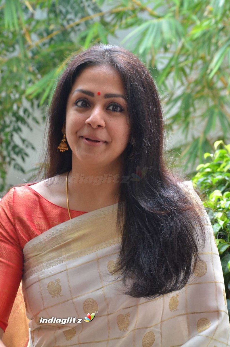 Jyothika at Heirloom Kanjivaram Exhibition