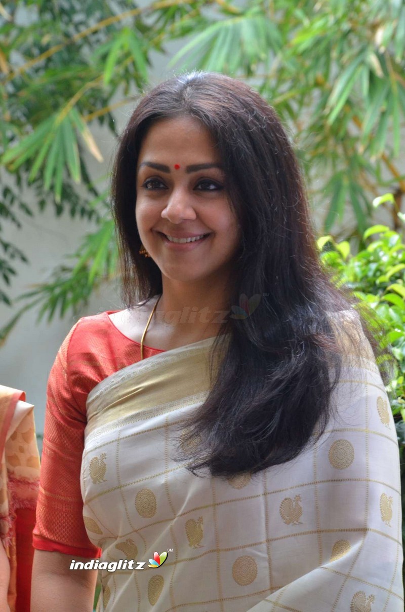 Jyothika at Heirloom Kanjivaram Exhibition