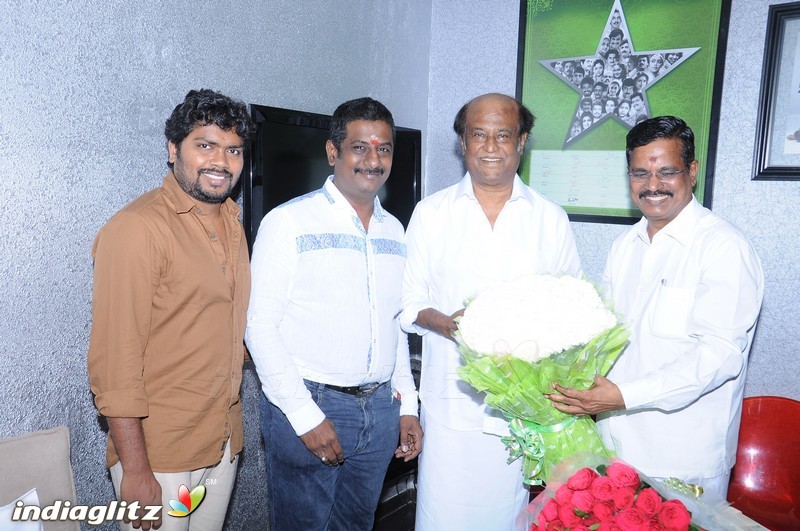 Superstar Rajinikanth starts dubbing for 'Kabali'