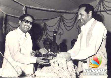 Rare and Memorable photos of Kalaignar Karunanidhi