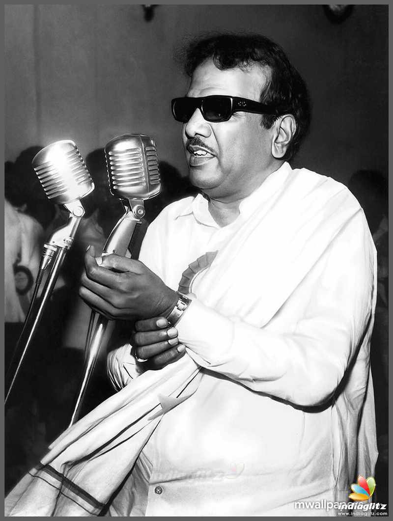 Rare and Memorable photos of Kalaignar Karunanidhi