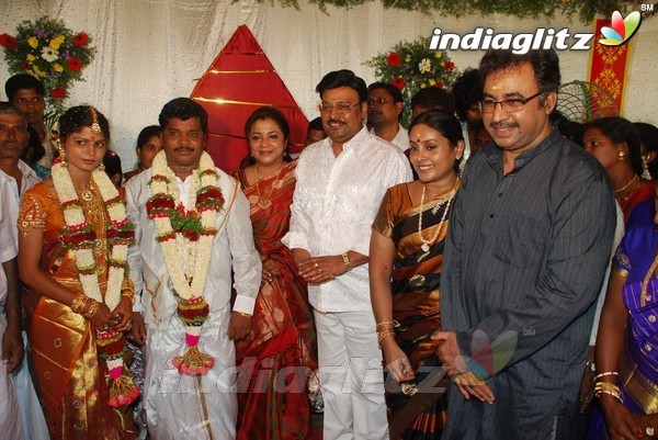 'Kalavani' Director Sargunam Ties The Knot